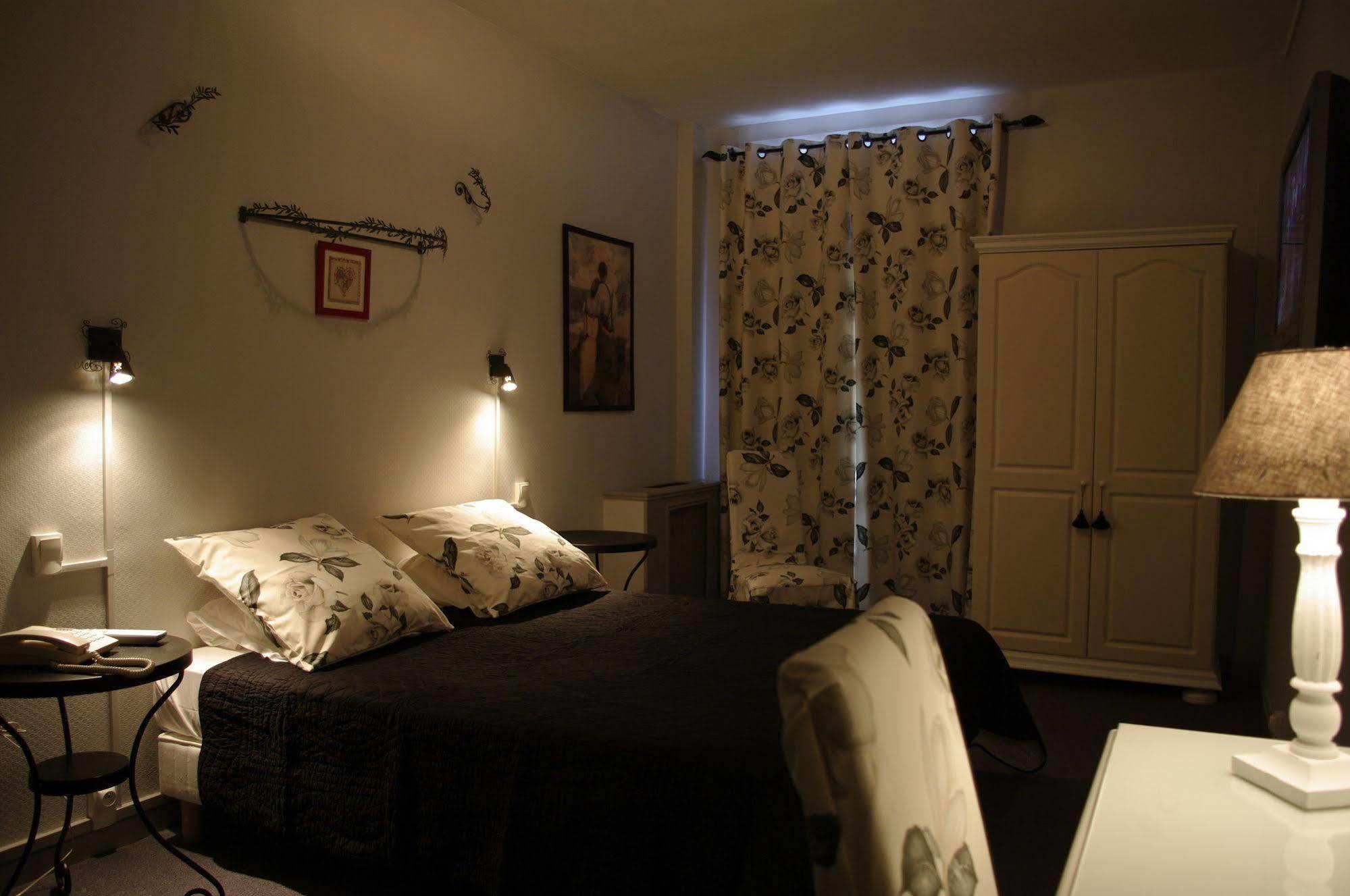 The Originals Boutique, Hotel D'Angleterre, Fecamp Exterior photo